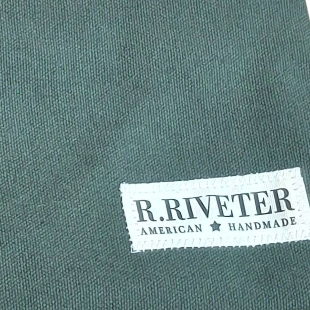 R Riveter American Handmade Canvas Zip Pouch RR102 - Picture 2 of 4